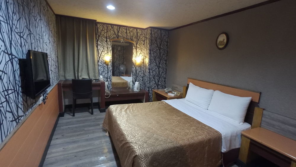 Shanghai Hotel Zhongli Extérieur photo