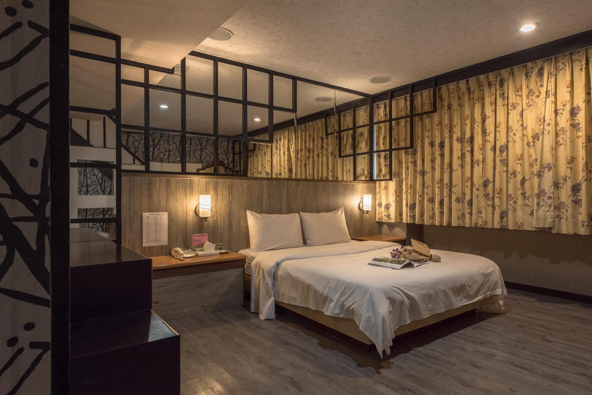 Shanghai Hotel Zhongli Extérieur photo